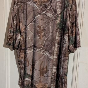 Green and Brown Short Sleeve Camouflage Tee